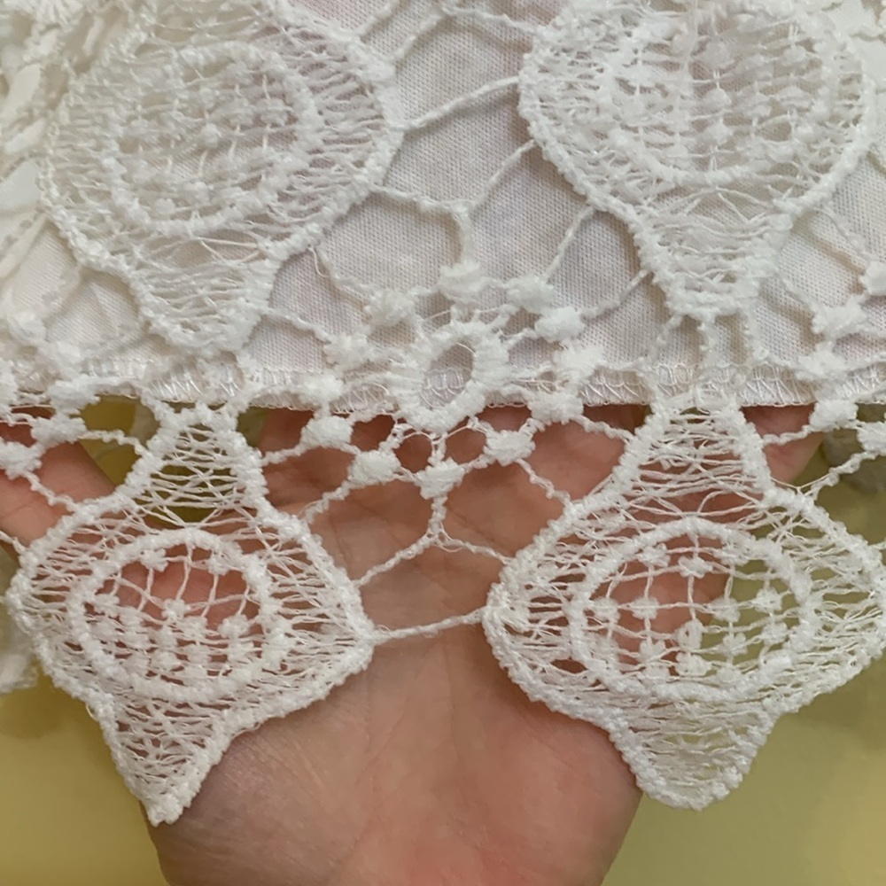 Rebellion | NWT White Floral Lace Crochet Racerback Tank Camisole Top L - Picture 7 of 17